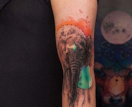 水彩胳膊大象纹身图案