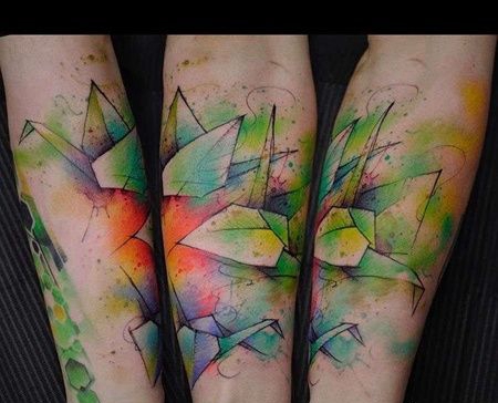 水彩小臂千纸鹤纹身图案