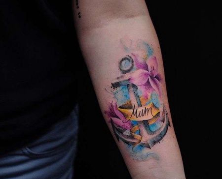 水彩小臂船锚花卉纹身图案