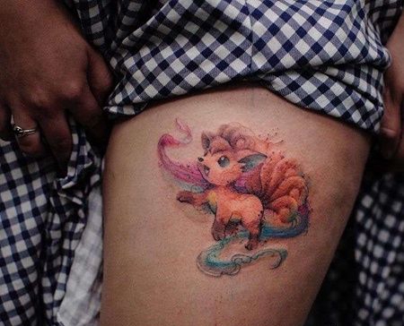 水彩大腿神奇宝贝伊布纹身图案