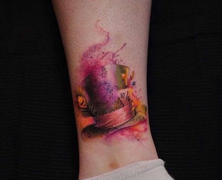 水彩小腿茶杯纹身图案