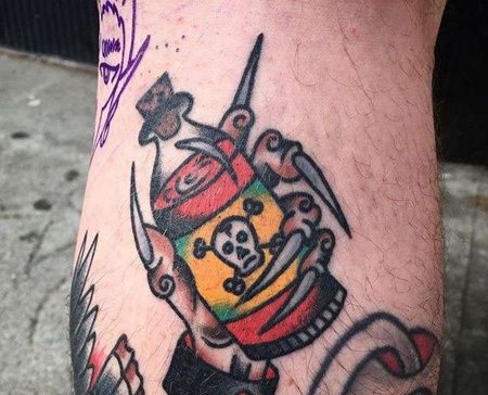 Old School小腿手毒药纹身图案