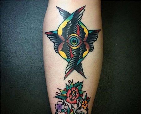 Old School小腿燕子玫瑰纹身图案