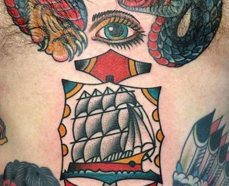 Old School腹部帆船纹身图案