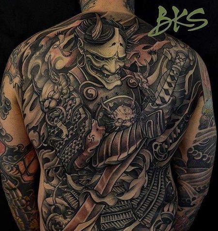 新传统后背般若武士纹身图案
