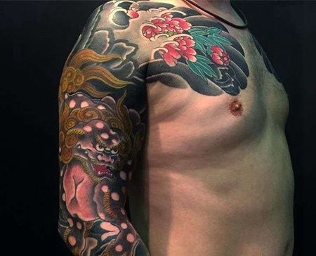 日式胳膊唐狮纹身图案