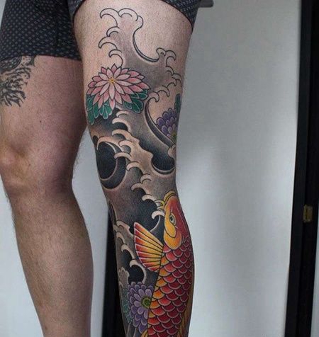 日式小腿鲤鱼海浪纹身图案