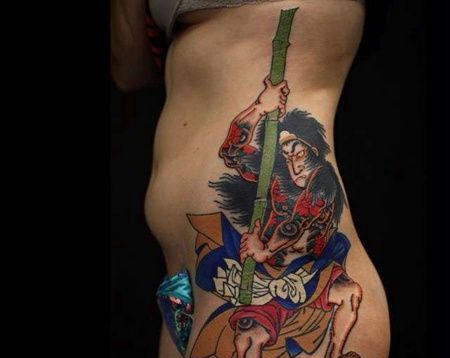 日式侧腰武士纹身图案