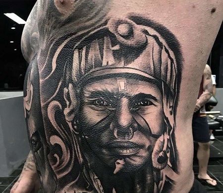 写实侧腰人像纹身图案