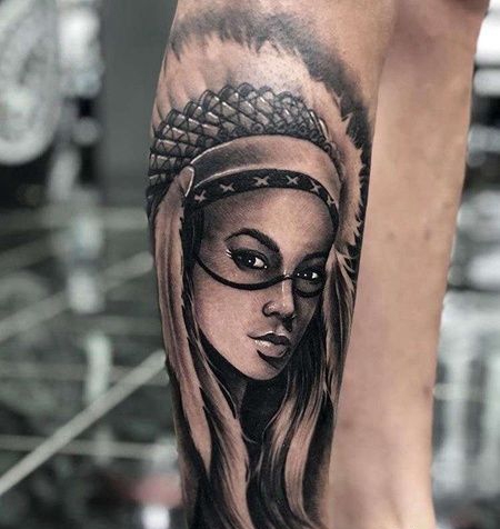 写实大臂印第安女人纹身图案