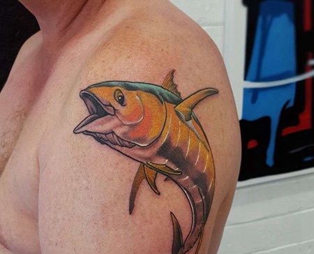 New School大臂鱼纹身图案
