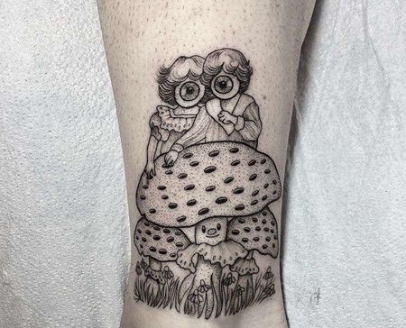 New School小腿蘑菇纹身图案