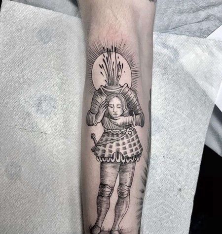 点线小腿骑士纹身图案