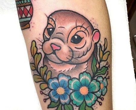 New School小臂海豹纹身图案