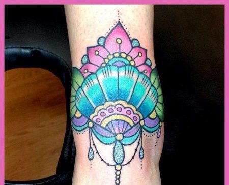 New School小腿扇子纹身图案