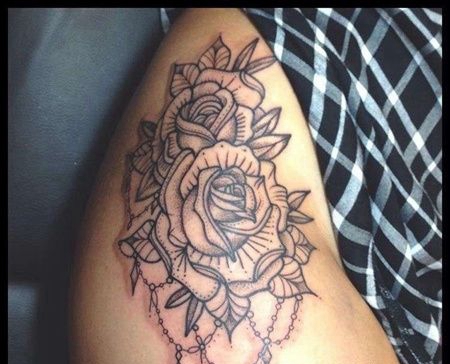 大腿玫瑰纹身图案