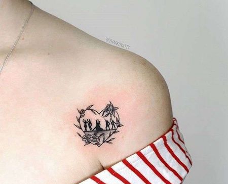 线条锁骨心纹身图案