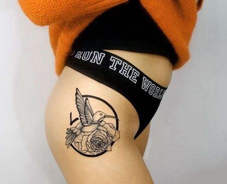 点线大腿玫瑰鸟纹身图案