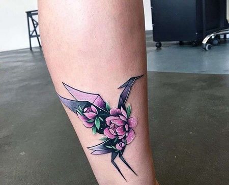 New School小腿千纸鹤纹身图案