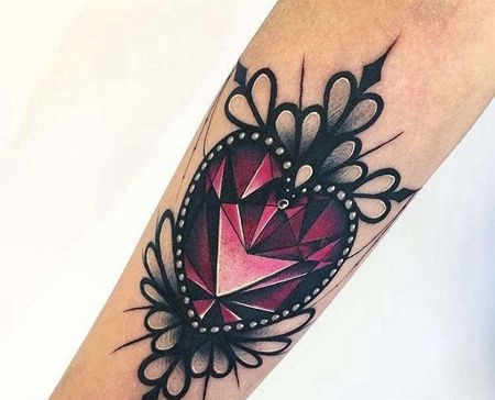 New School小臂宝石纹身图案