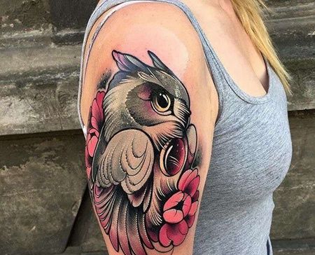New School大臂猫头鹰纹身图案