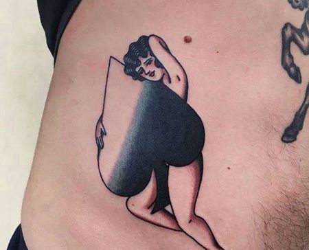 Old School腹部黑桃女人纹身图案