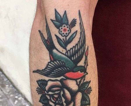 Old School小臂燕子玫瑰纹身图案