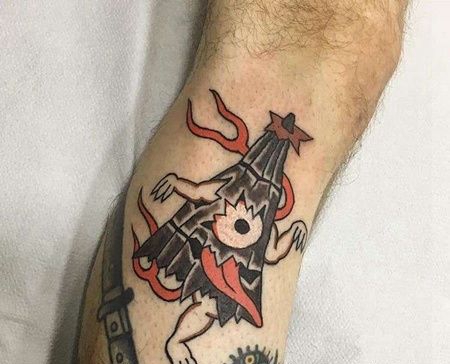 日式小腿伞妖纹身图案