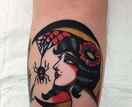 Old School小臂月亮女人纹身图案