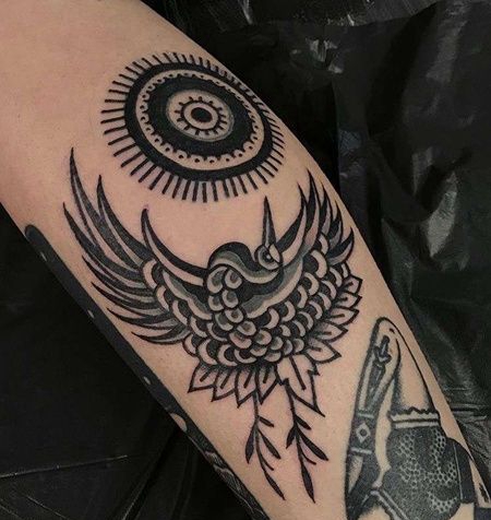 Old School小腿鹤纹身图案