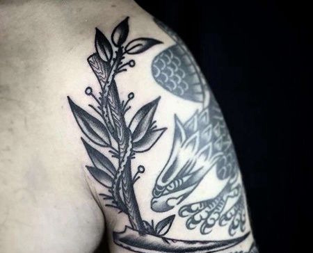 Old School大臂镰刀纹身图案