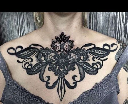 Old School前胸蝴蝶结纹身图案