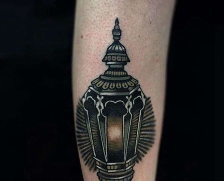 Old School小腿路灯纹身图案