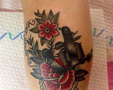 Old School小腿纹身机玫瑰纹身图案