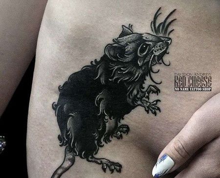 New School大腿老鼠纹身图案