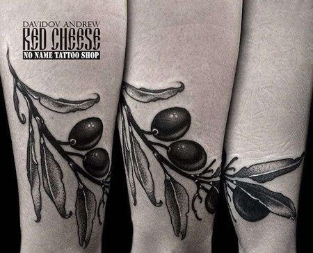 New School小腿樱桃纹身图案