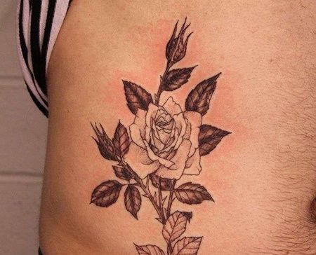 腹部玫瑰纹身图案