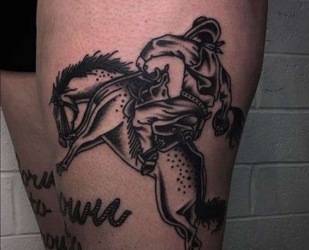 Old School大腿马牛仔纹身图案