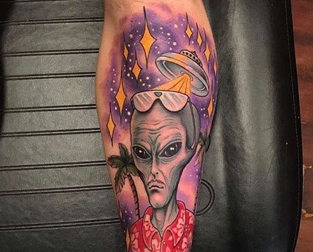 New School小腿外星人纹身图案