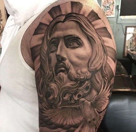 写实大臂西方雕像纹身图案