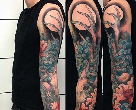 New School胳膊花卉鹿纹身图案