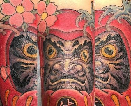 新传统小臂达摩蛋纹身图案