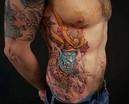 新传统侧腰鬼武士纹身图案