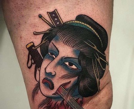 日式大腿女人纹身图案