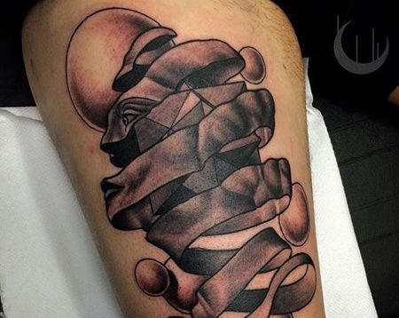 New School大腿雕像纹身图案