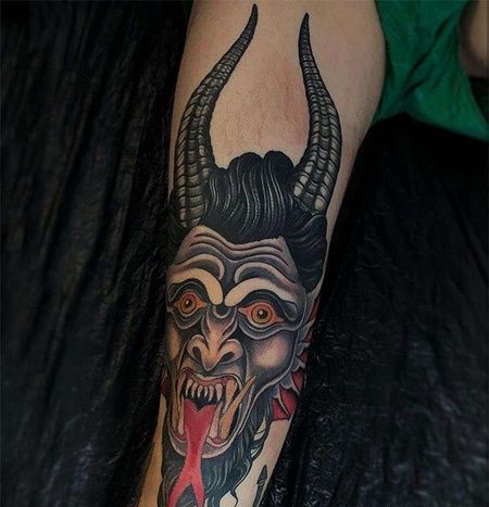 New School腿恶魔纹身图案
