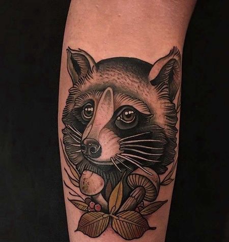 New School小臂小浣熊纹身图案