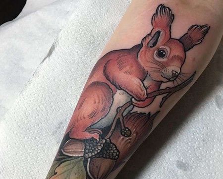 New School小臂松鼠纹身图案