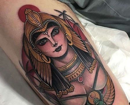 New School大腿埃及艳后纹身图案