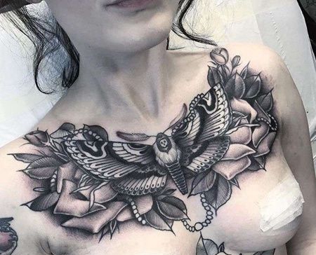 New School前胸蛾子玫瑰纹身图案